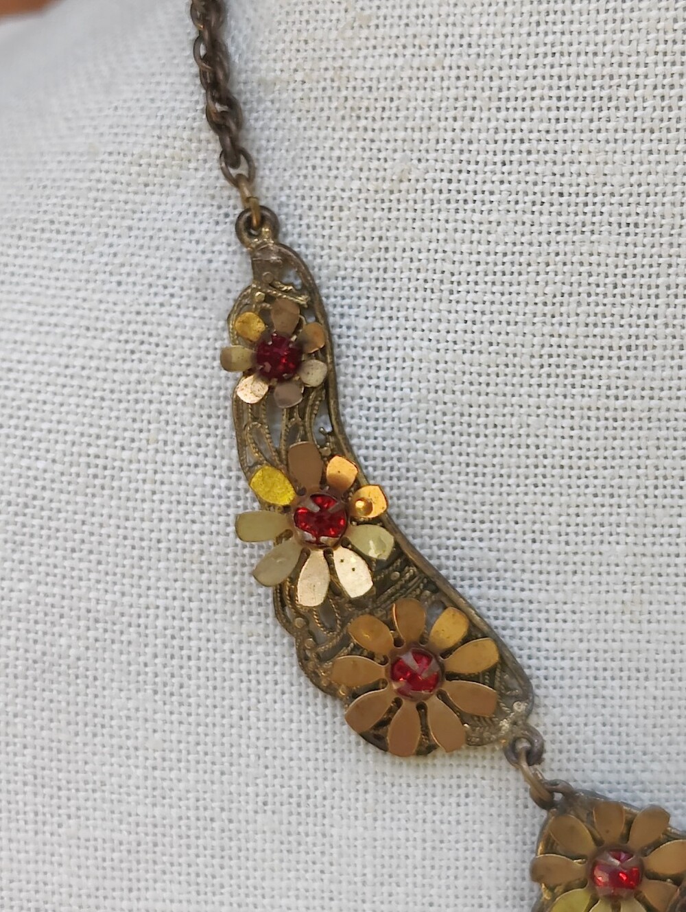 Antique Victorian Red Czech Glass Floral Necklace - Picture 5 of 9